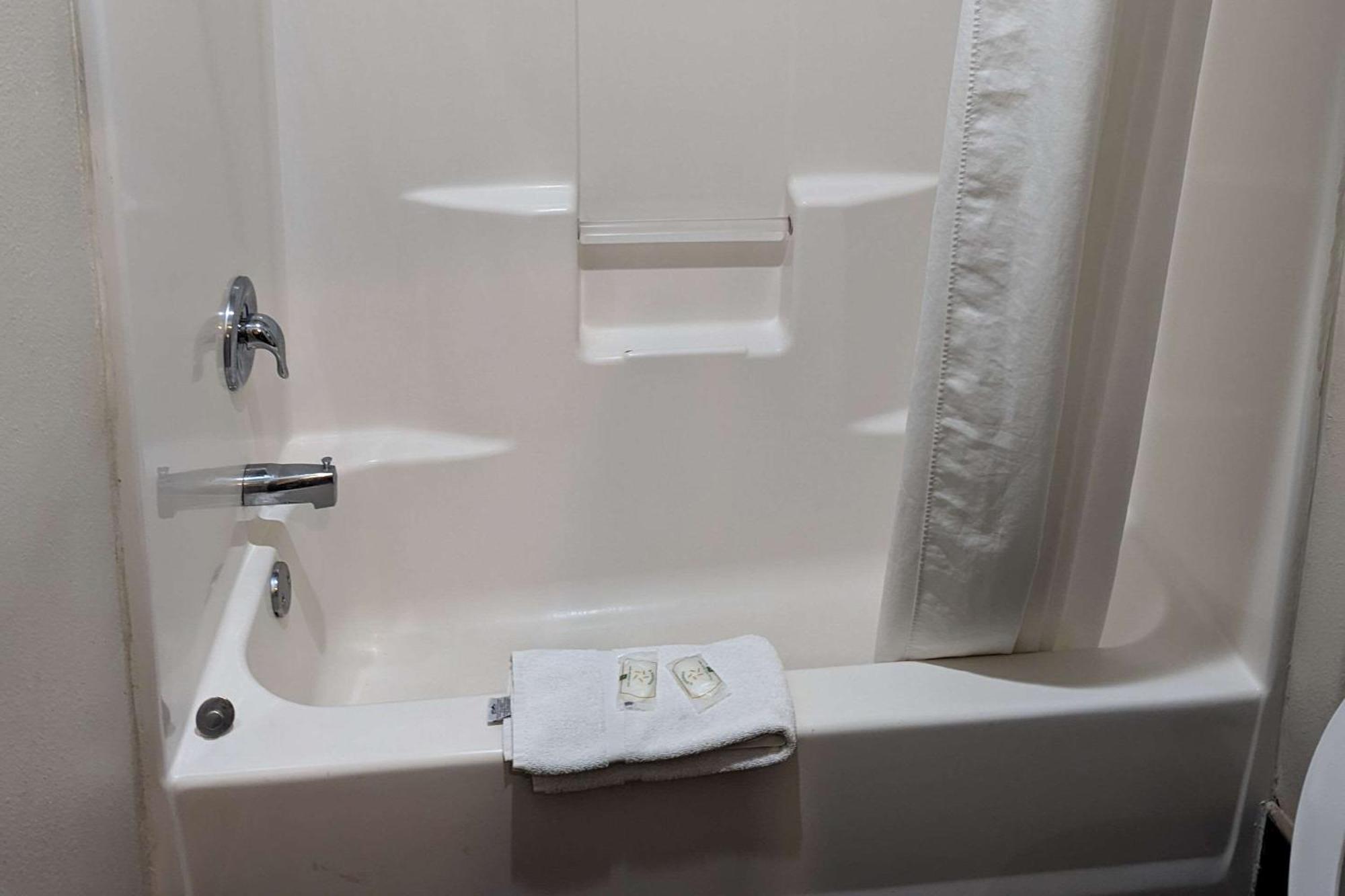 Quality Inn Brownsville Extérieur photo