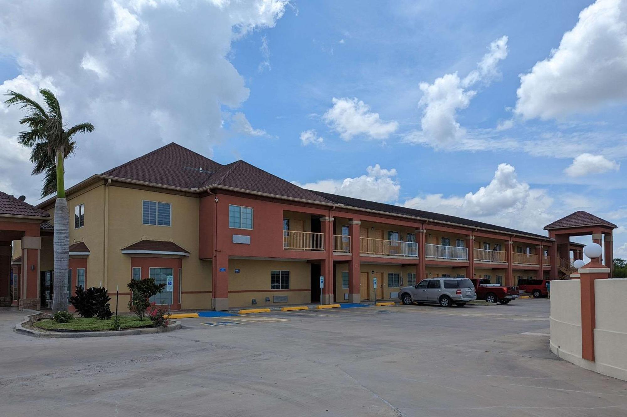 Quality Inn Brownsville Extérieur photo